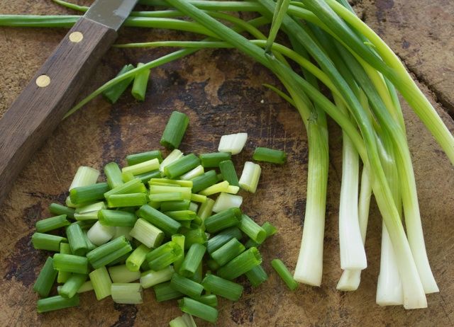 余りものでも実は優秀食材 ネギの青い部分の活用レシピをご紹介 4ページ目 Macaroni