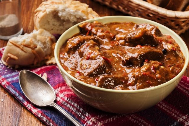 100gあたりどのくらい カレールーのカロリー ヘルシーに食べる方法 Macaroni