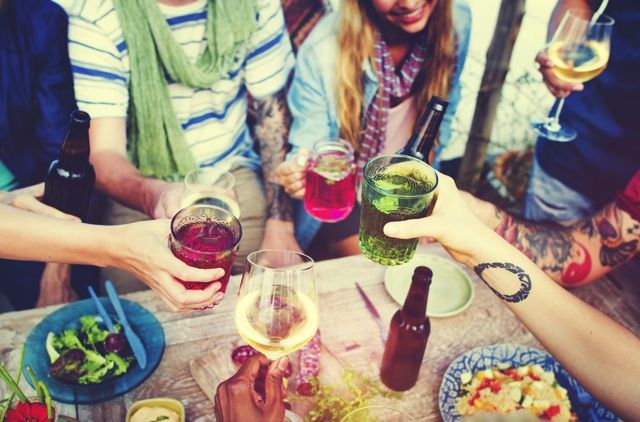 初心者におすすめのお酒12選 ビール カクテル 果実酒など Macaroni