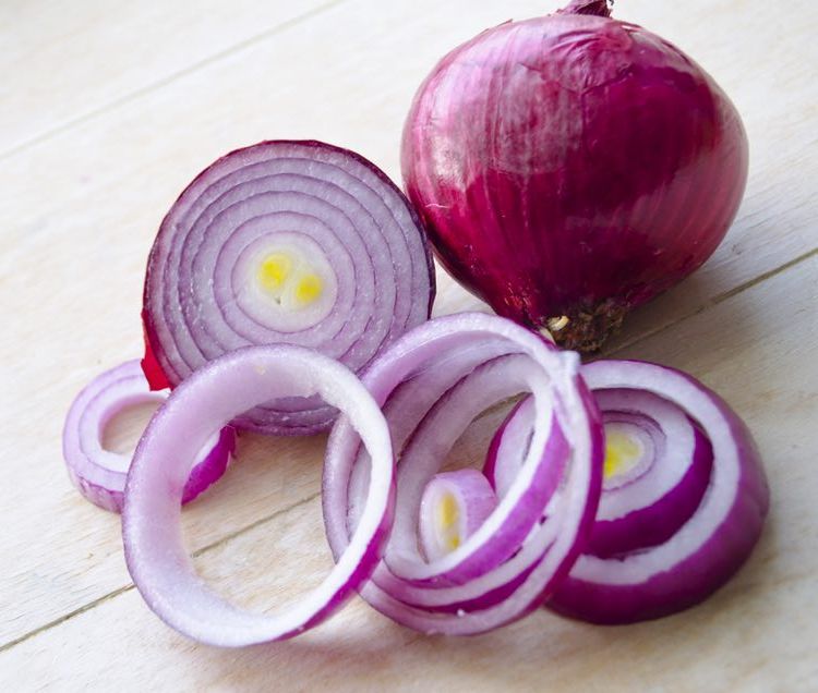使うだけでプロ級の仕上がり 紫玉ねぎの人気レシピ13選 Macaroni