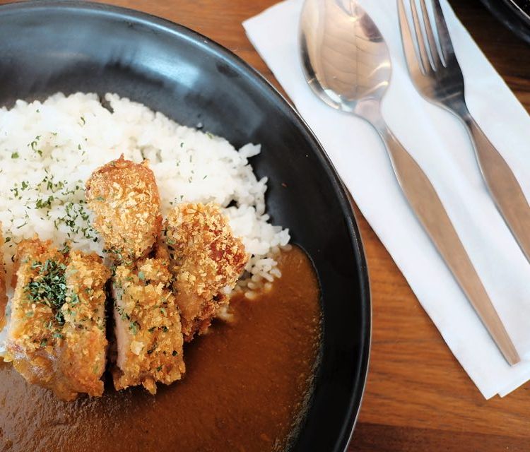 アメトークで熱弁 カレー大好き芸人行きつけの名店11選 本格派から激辛まで Macaroni アメトークで熱弁 カレー大好き芸人行きつけの名店11選 本格派から激辛まで Macaroni