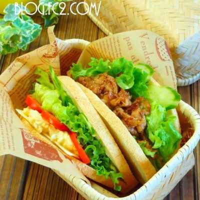 忙しい朝は手軽に食べられるポケットサンドを作ろう♡