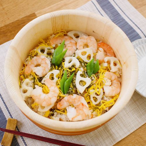 ひな祭りにちらしを食べるのはなぜ由来と意味を解説