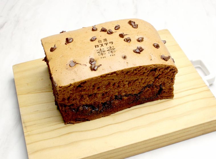 「台湾カステラ チョコレート」がファンファン梅田店に新登場。濃厚なチョコレートがしっかり味わえるの画像