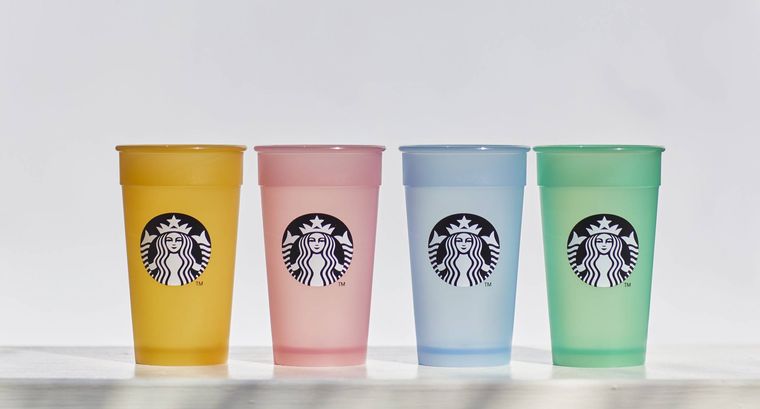 本日発売!スタバオンライン限定カップはドリンクを入れると色が変わる…?の画像