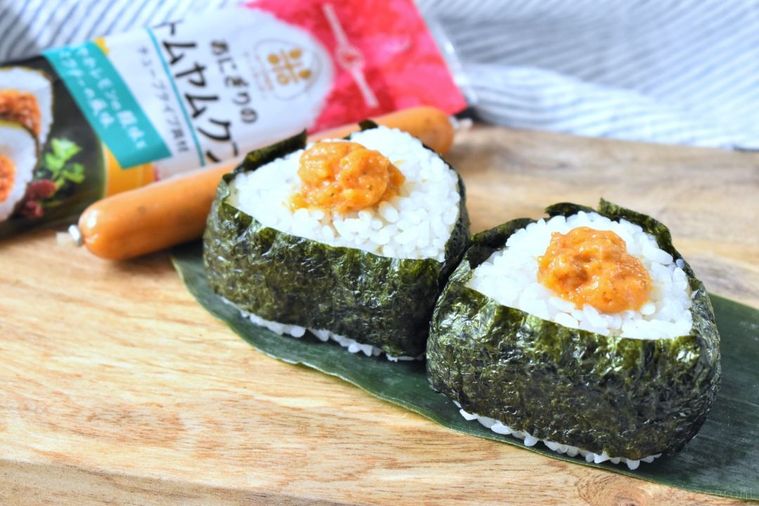 おにぎりのための新調味料!まさかのトムヤムクンが具に…おすすめの使い方も伝授の画像