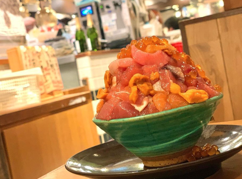 熱海で本当におすすめの海鮮丼10選 ランチに行きたい穴場 デカ盛り 安い店など Macaroni