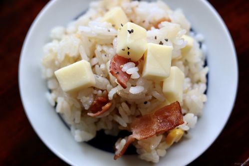 10分で完成 早うまご飯 カリカリベーコンご飯 レシピ 2ページ目 Macaroni 10分で完成 早うまご飯 カリカリベーコンご飯 レシピ 2ページ目 Macaroni