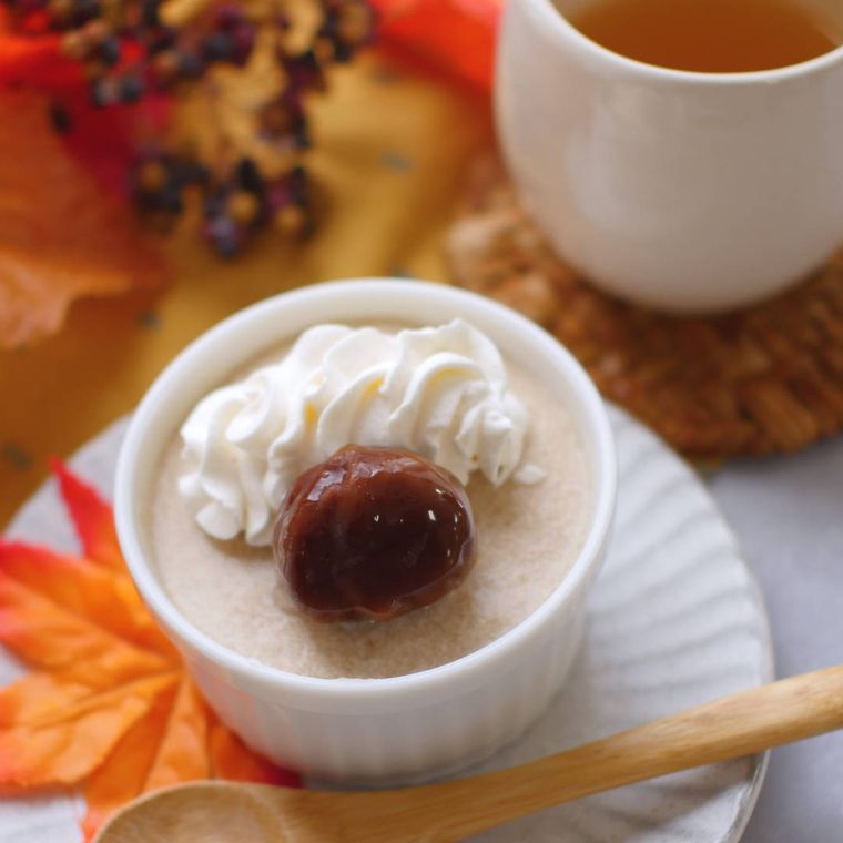 ココットに入っている甘栗ムース