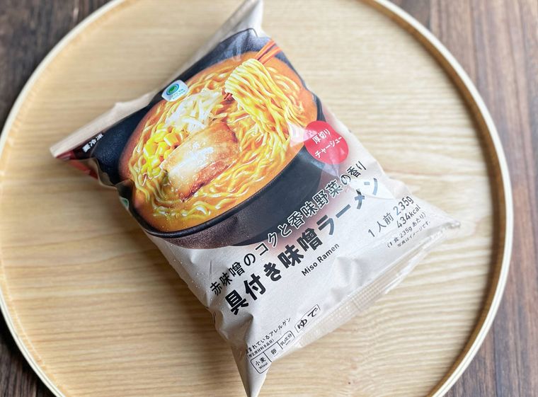 具付き味噌ラーメンのパッケージ