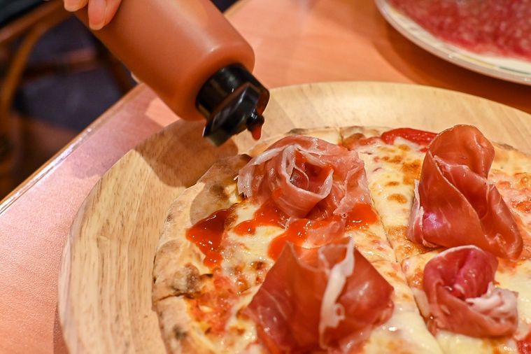 イタリア人直伝!サイゼリヤ「マルゲリータピザ」のおいしい食べ方の画像