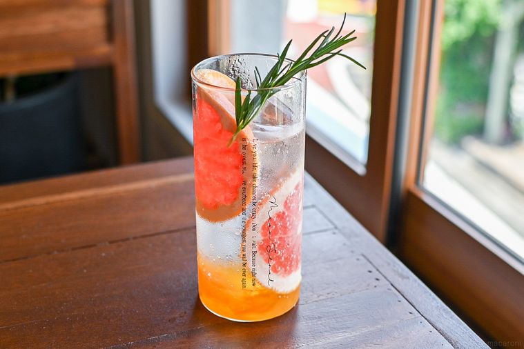 原宿「MUUN SEOUL(ムーンソウル)2号店」を徹底レポ!扉をあければ、そこは韓国カフェの画像