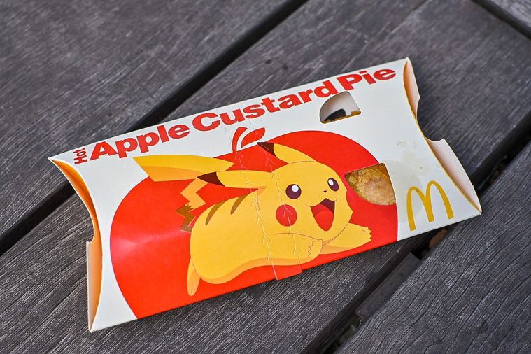 天才的にかわいいぞ!マック×ピカチュウの限定スイーツ3種をまとめ買いの画像
