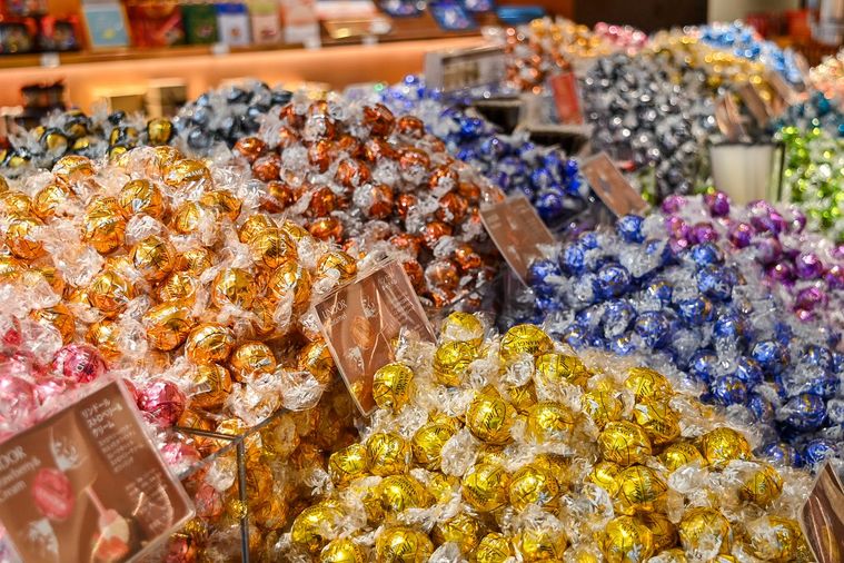 世界初リンツのフラッグシップショップに潜入!チョコレート好きは見逃せない新スポットの画像