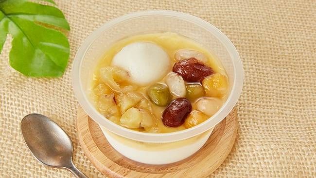 100円ローソンにアジアンスイーツ モーモーチャーチャー 新登場 食べる前に混ぜるのがポイント Macaroni