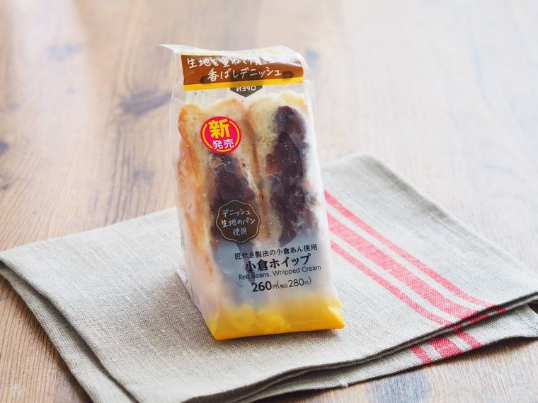 背徳感こそおいしさの証。ファミマ「デニッシュサンド」はつぶあん派に推したい地味うまスイーツの画像