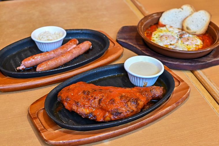 全肉好きに伝えたい。サイゼ新作「サルシッチャのグリル」は本場さながらの肉々しさの画像