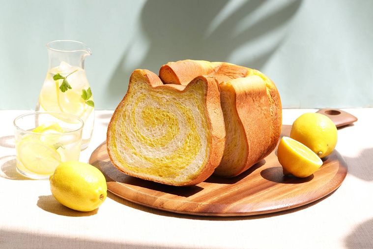 8月限定!ねこねこ食パンに「はちみつれもん」フレーバーが登場の画像