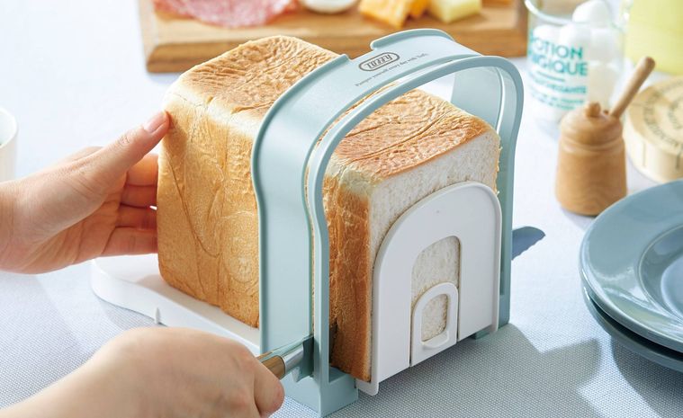 高級食パンも綺麗に!好みの厚さにスライスできる「食パンスライスガイド」登場の画像