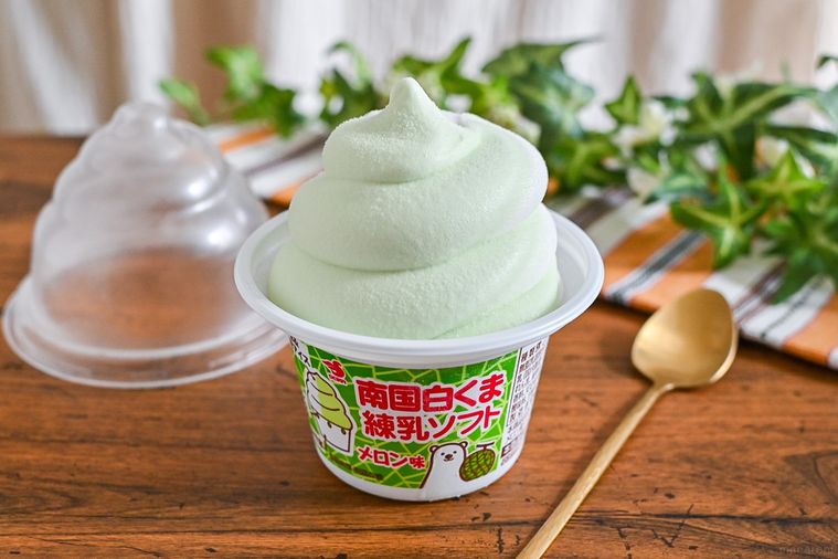 ファミマで先行販売!南国白くまソフトのメロン味は甘みたっぷりなのにすっきり後味【365日アイス女子】の画像