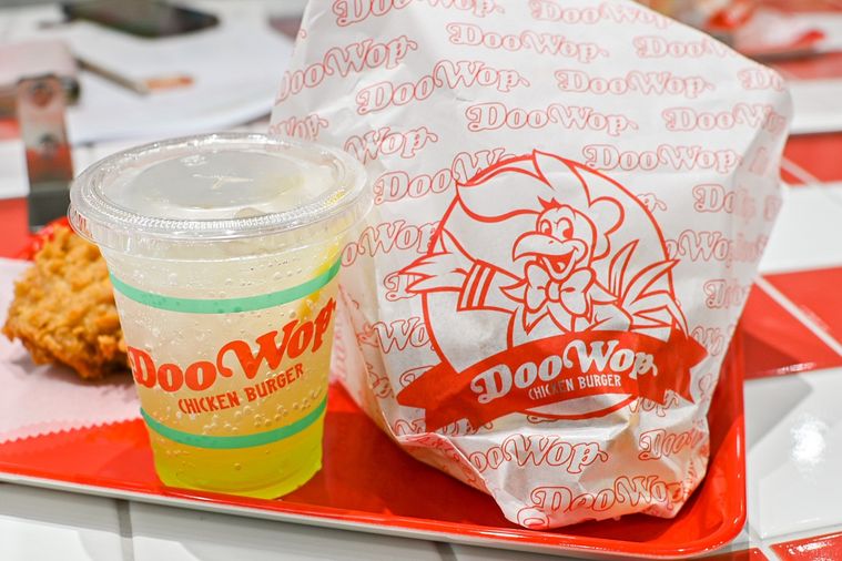 代官山のチキンバーガー専門店「ドゥーワップ」が大手チェーンを揺るがす!ここで食べるべきメニューは…の画像