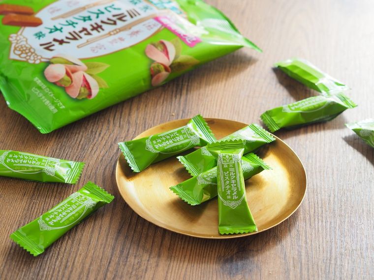 森永のミルクキャラメルに “ピスタチオ味” 登場!この時期だけのコクたっぷりな味の画像