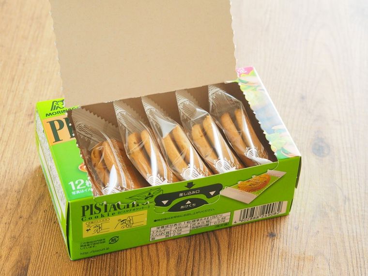 噛むほどナッツ感広がる。森永「ピスタチオクッキー」は毎日食べたいお手頃お菓子の画像