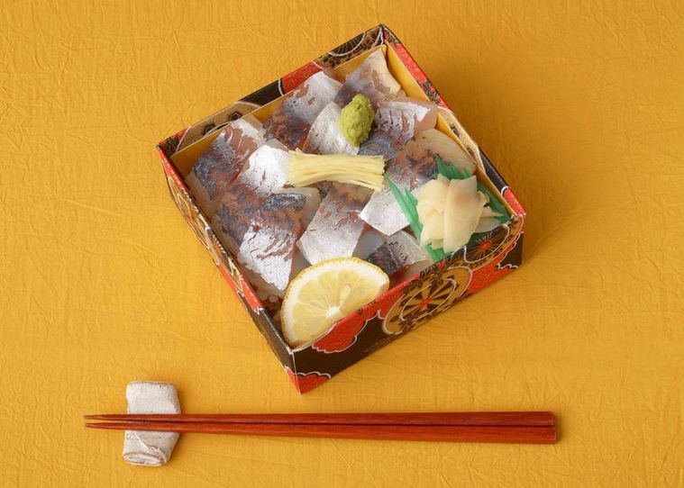 伊豆の名物駅弁「武士のあじ寿司」をお取り寄せレポ!マニアも絶賛するその理由とはの画像