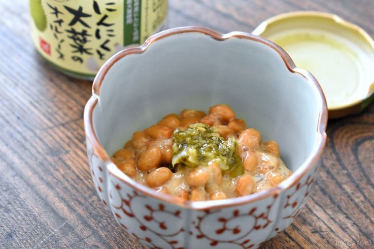 カルディ新作!「にんにくと大葉のオイルソース」は卵や納豆にも合う万能調味料の画像