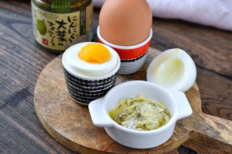 カルディ新作!「にんにくと大葉のオイルソース」は卵や納豆にも合う万能調味料の画像
