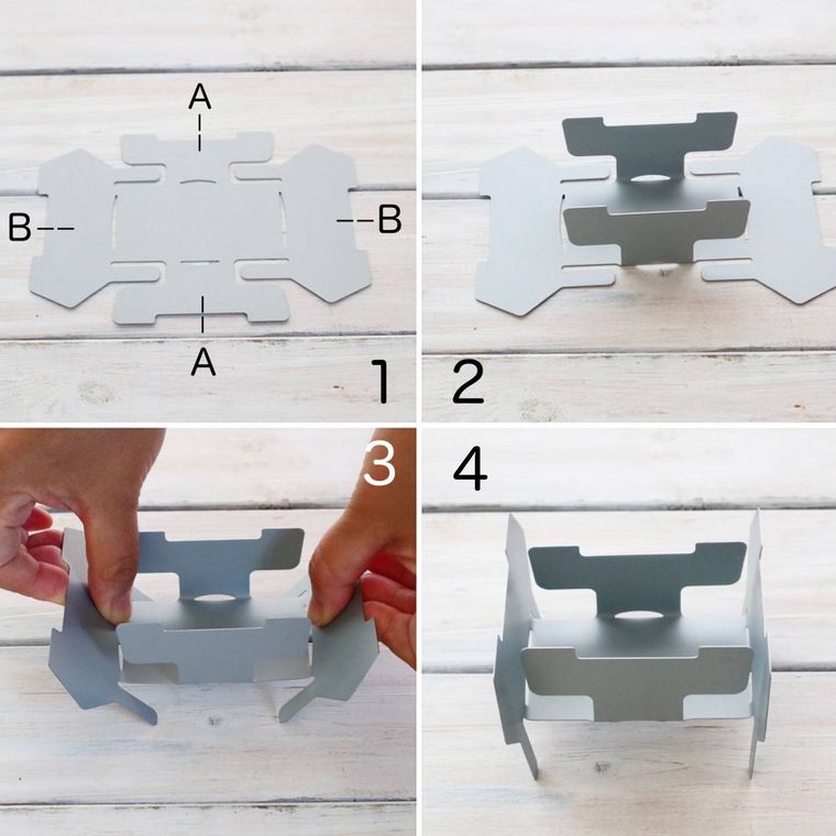 ミニコンロを組み立てている