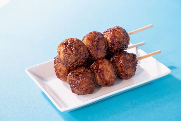 ファミマの人気商品つくね串に “たれ味” 登場!やみつきになるこりこり食感の画像