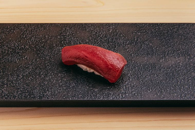 ミシュラン獲得店で修行した職人が握る。「鮨結う 翼」が恵比寿にオープン!の画像