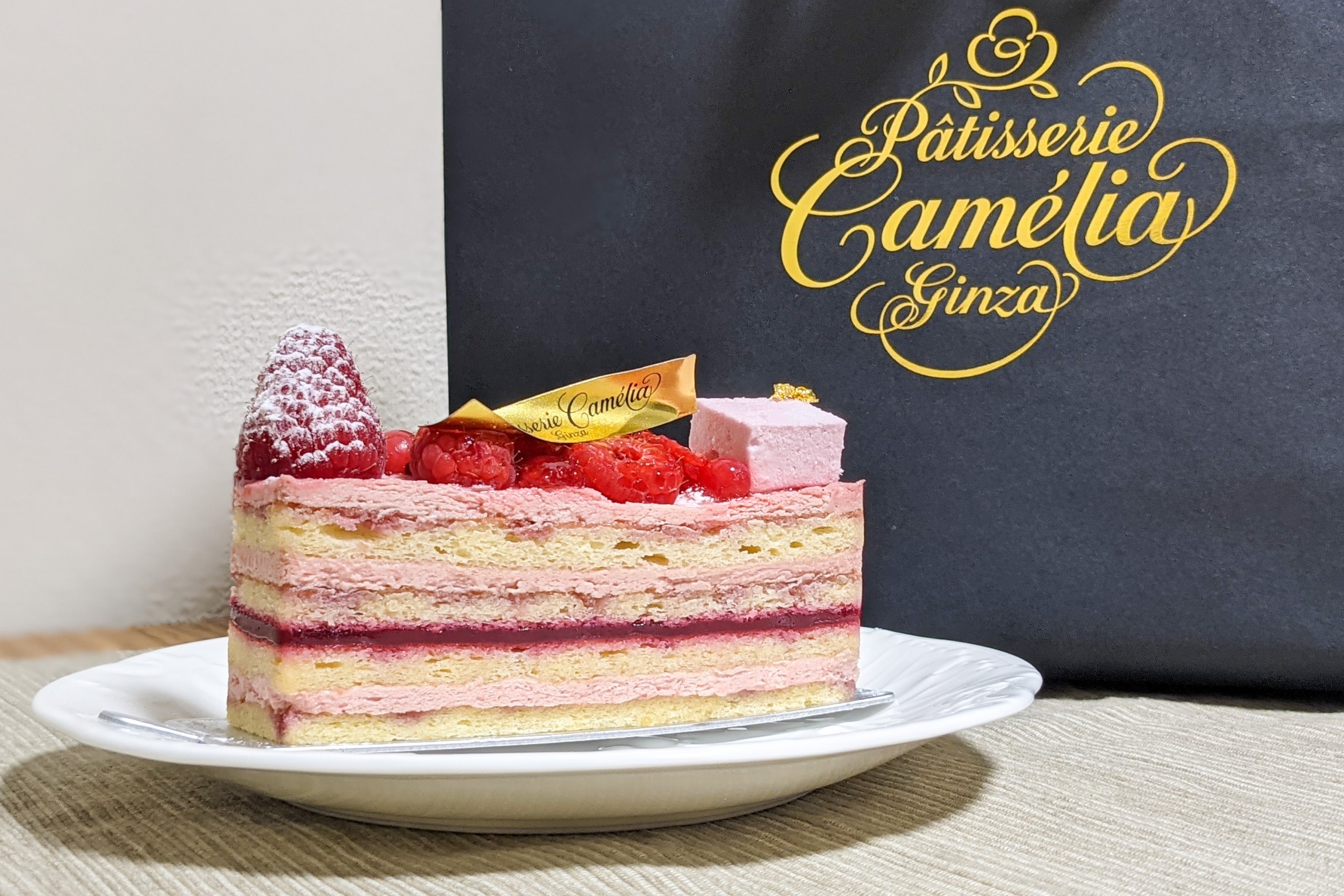 銀座でケーキを食べるならココ イートイン テイクアウト12選 3ページ目 Macaroni