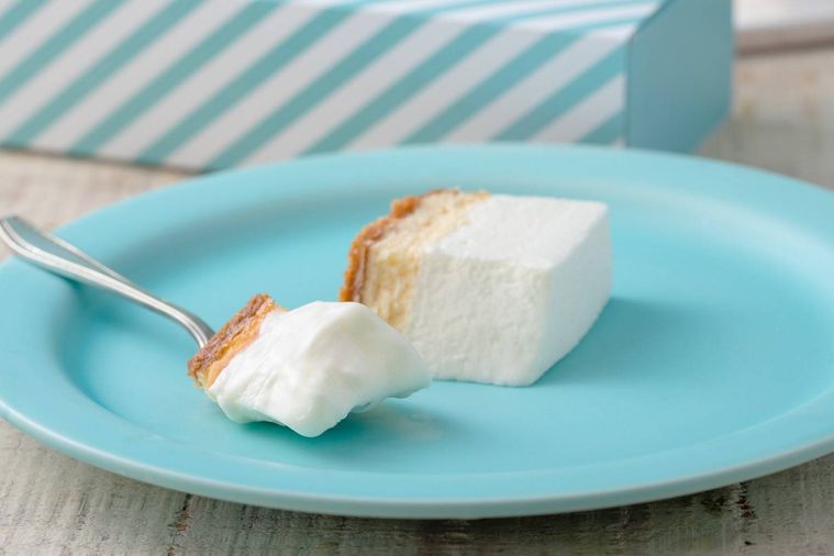 究極の「生クリームチーズケーキ」新登場。生クリーム専門店ミルクが作る3層の濃厚な味の画像