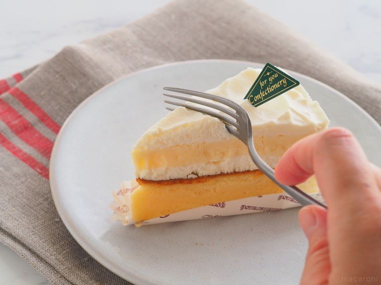 300円は安すぎる!シャトレーゼ「トリプルチーズケーキ」で3種の味をひとり占めの画像