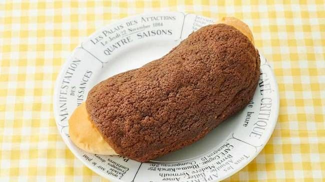 100円ローソン8月の新作!夏祭り気分を味わえるチョコバナナパンや豚角煮おにぎりも登場の画像