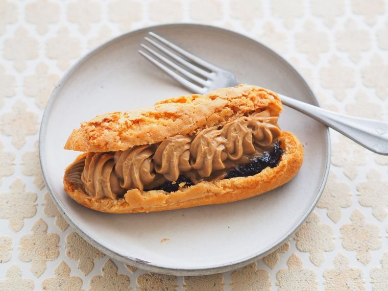 セブン×ピエールエルメの新作エクレア「カフェ」が登場!今作も間違いない味に感動の画像