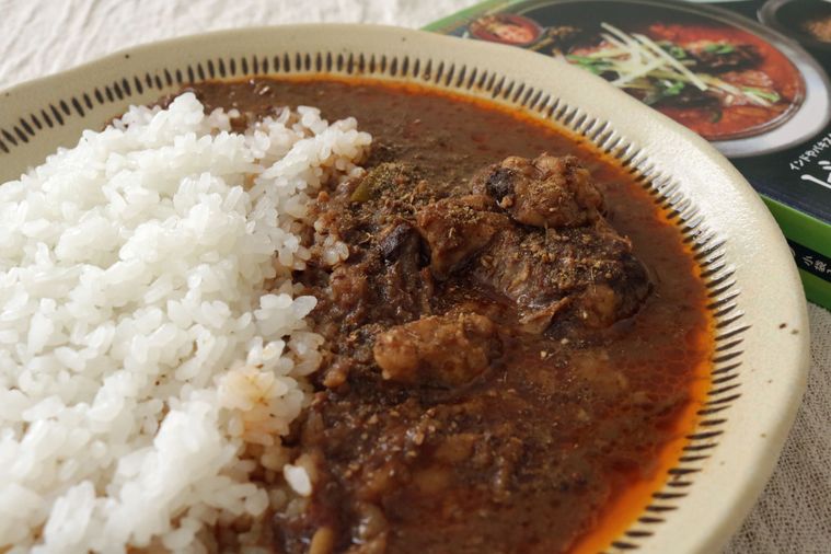 カレーライスのアップ