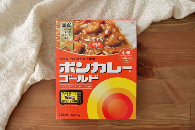 レトルトカレーマニア直伝「ボンカレー中辛」のおいしい食べ方【一条もんこのカレーログ#1】 - macaroni