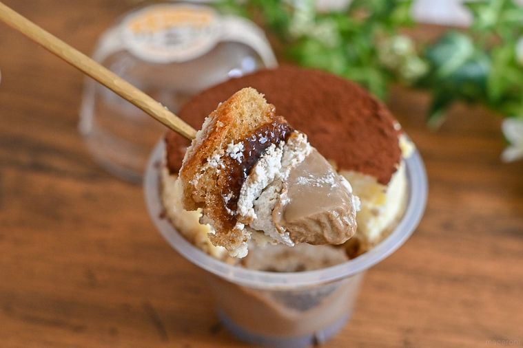 ファミマのスフレプリン新作は “ティラミスカフェ” 味。リニューアルで苦みがきいた大人な味わいに!の画像