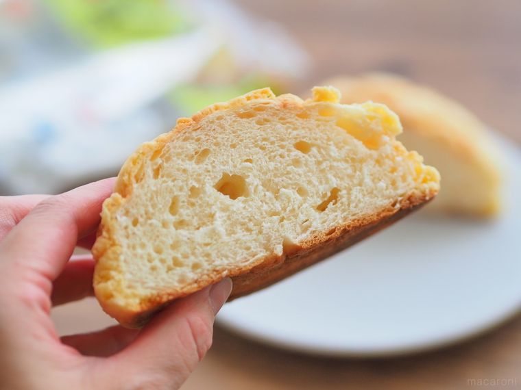 今年一のヒットコンビニパン!?「ファミマ・ザ・メロンパン」がおいしい理由の画像
