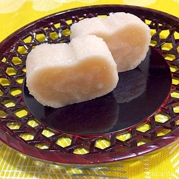 網代皿に盛られた京銘菓 白雲龍