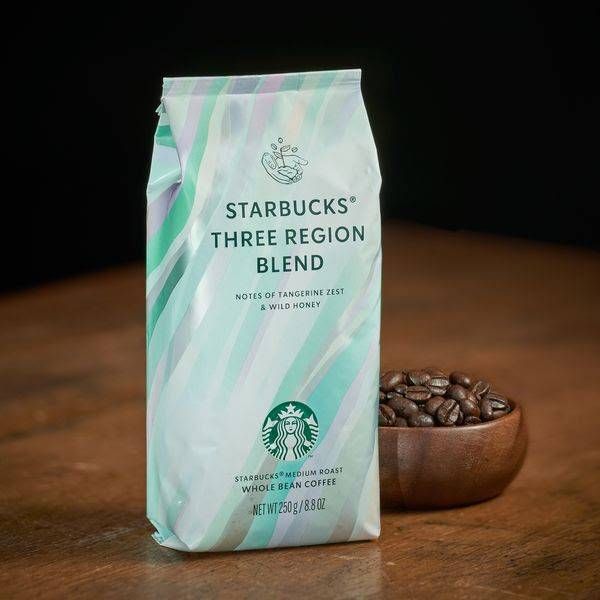 スタバから新作のコーヒー登場。「 スリーリージョンブレンド®」にはコーヒー三大生産地の豆を使用の画像