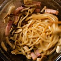 【作り方】きのこのバターしょうゆうどん