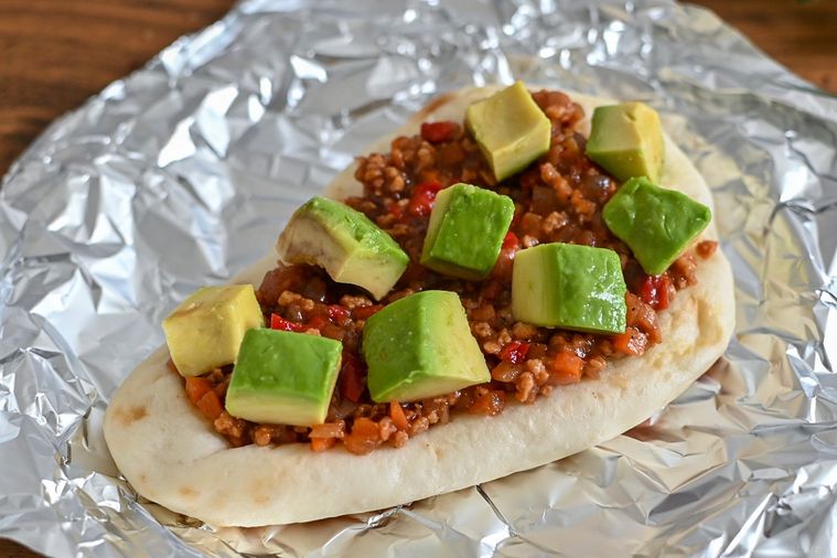 Twitterで約2万いいね!セブン商品でできるチーズナンの作り方とアレンジの画像