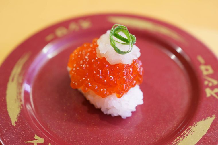 スシロー「世界のうまいもん祭」新ネタ&スイーツを全種実食!今しか食べられない贅沢握りもの画像
