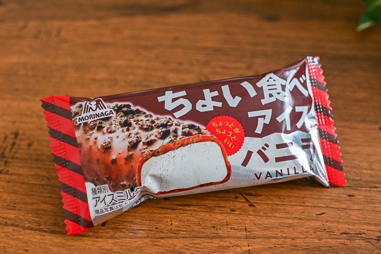 64円で買える「ちょい食べアイス」登場!作業中に最適でチョコとバニラが贅沢【365日アイス女子】の画像