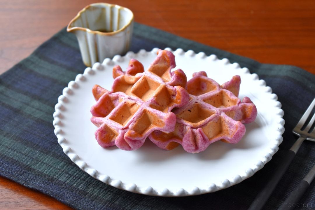 カルディの紫芋パンケーキミックスで作る!秋の簡単おうちスイーツ - macaroni カルディの紫芋パンケーキミックスで作る!秋の簡単おうちスイーツ - macaroni