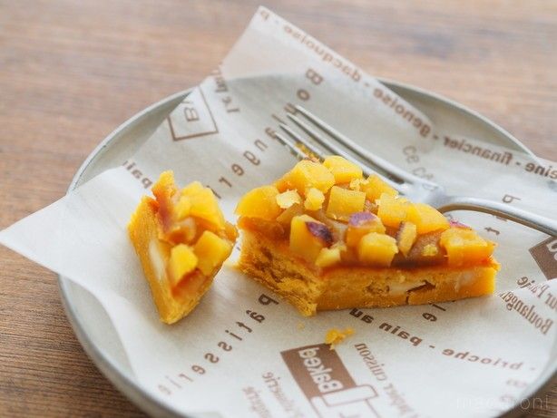 スタバ新作「スイートポテトバー」はさつまいも全開!シナモン強めの大人がハマる味の画像